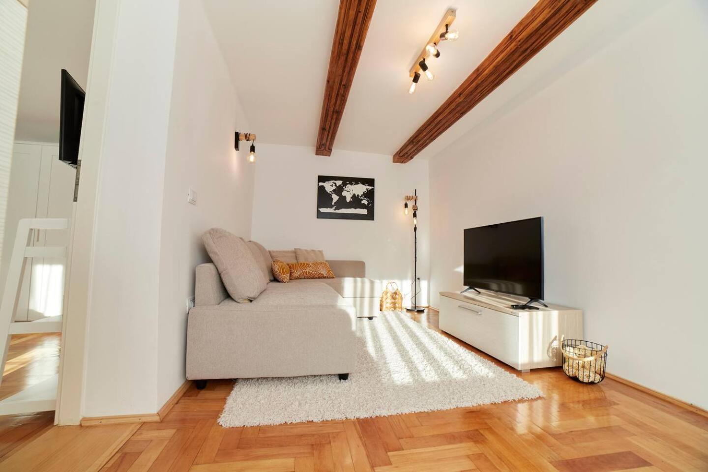 Schei Residence Brasov Luaran gambar